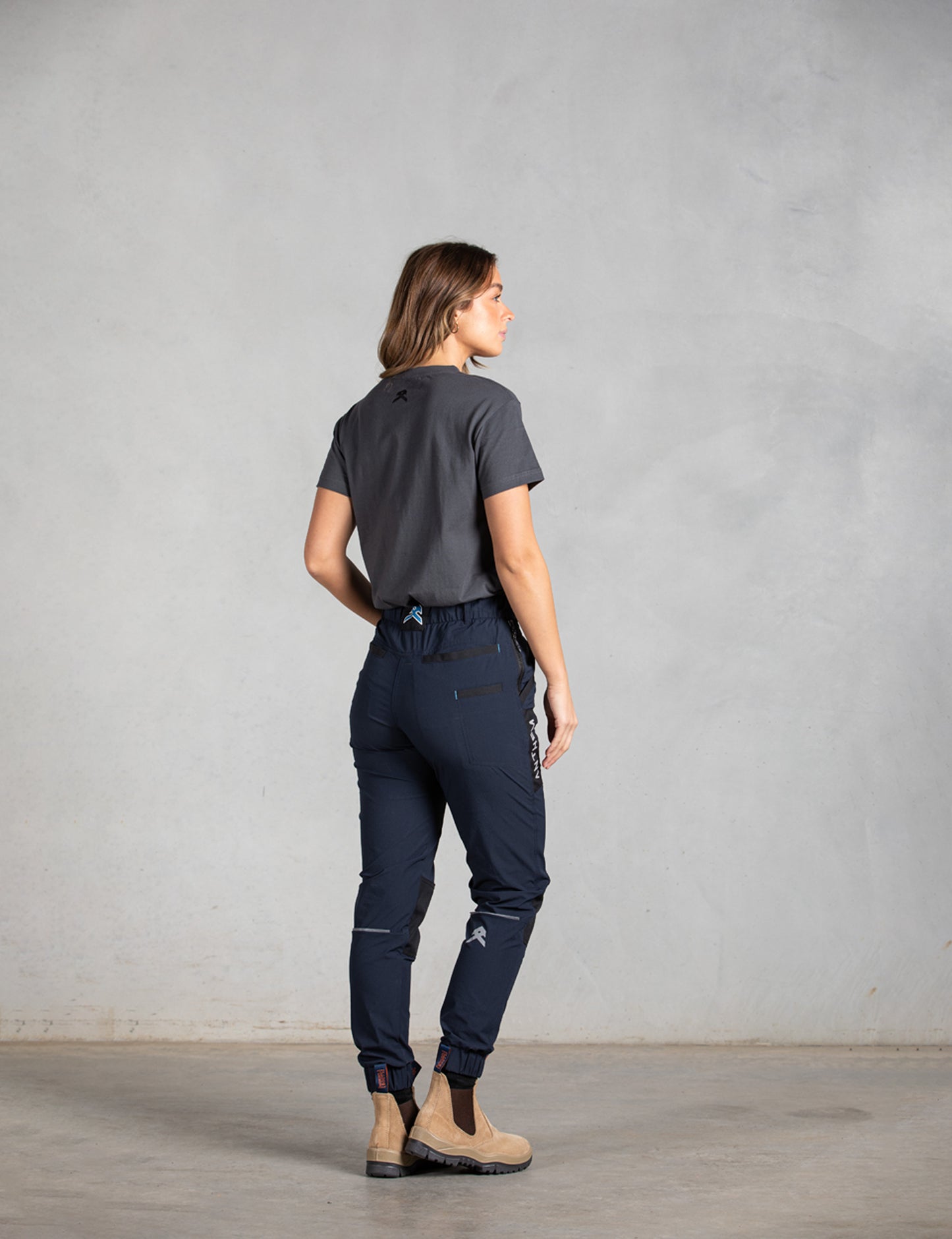 Anthem - Womens Triumph Pant (Navy)